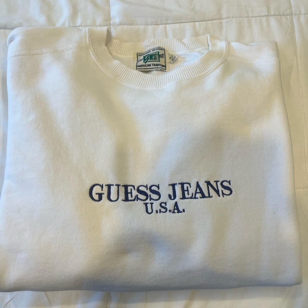 Vintage Guess White Sweatshirt